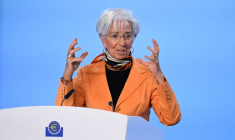 Christine Lagarde, présidente de la BCE, s'adresse aux médias à Francfort
