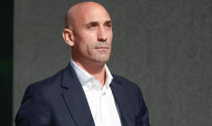 Luis Rubiales se prend des œufs en pleine poire