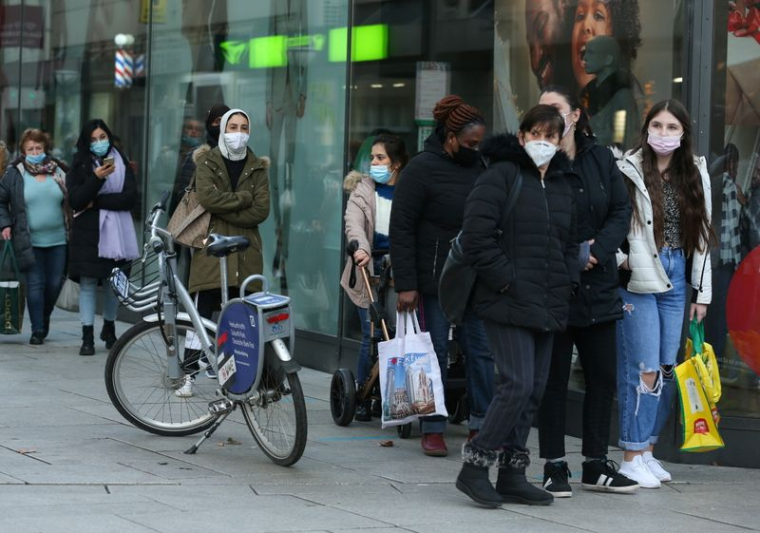LE TAUX DE CHÔMAGE DANS LA ZONE EURO STABLE À 8,3% EN FÉVRIER
