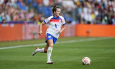 Euro 2025 : l’Anglaise Lauren Hemp s’offre un drôle de trophée