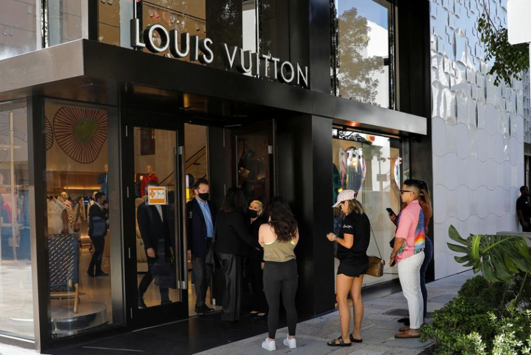 LOUIS VUITTON VA AUGMENTER SES PRIX FACE À LA HAUSSE DES COÛTS DE PRODUCTION