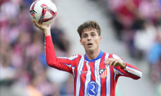 Rodrigo Riquelme change de crémerie