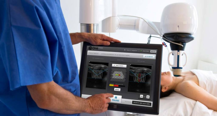 L'appareil Echopulse permet de traiter des tumeurs bénignes avec des ultra-sons. (© Theraclion)