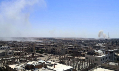 L'ARMÉE SYRIENNE INTENSIFIE SON OFFENSIVE CONTRE UN BASTION REBELLE À DERAA