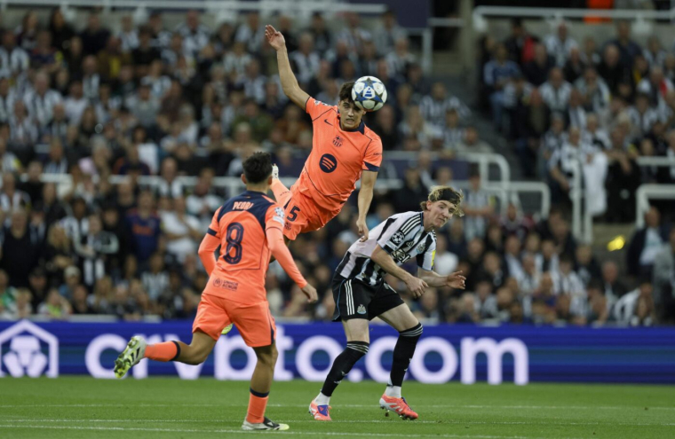 Anthony Gordon juge Barcelone au dessus des équipes de Premier League