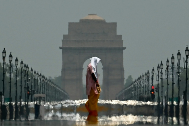 Vague de chaleur à New Delhi, le 13 juin 2025 ( AFP / Arun SANKAR )