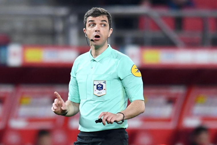 L'OM recrute un arbitre international dans son staff