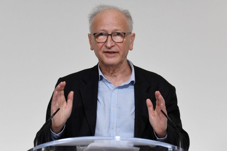 CORONAVIRUS: UNE PERSISTANCE À L'ÉTAT ENDÉMIQUE TRÈS PROBABLE, ESTIME FISCHER