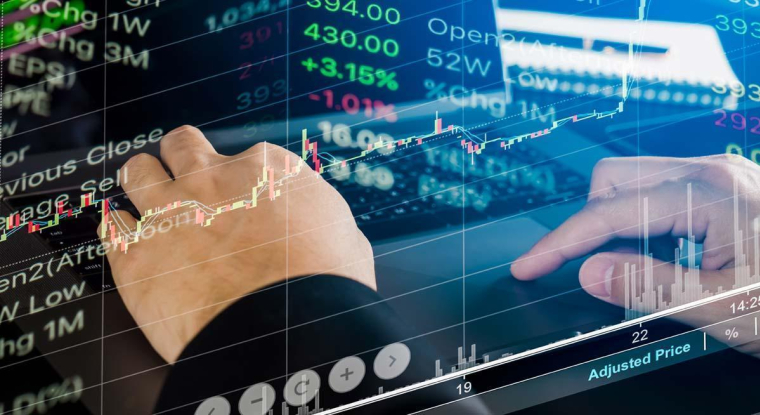 Le point sur les opérations sur le marché. (© Adobestock)