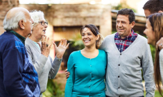Vos parents peuvent vous céder la nue-propriété de leur logement, s’ils en sont propriétaires. ( crédit photo : GettyImages )