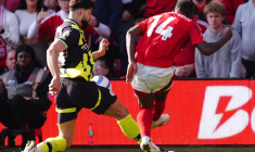 Manchester City tombe à Nottingham