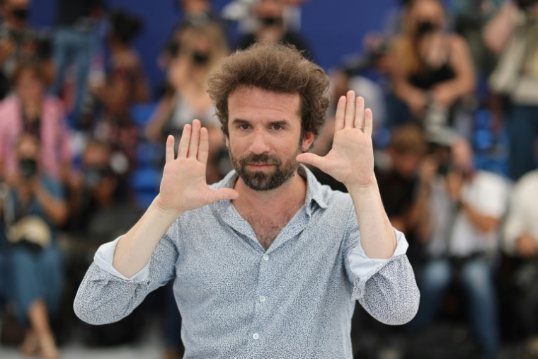 Le cinéaste et militant écologiste Cyril Dion, le 12 juillet 2021 au festival de Cannes ( AFP / Valery HACHE )
