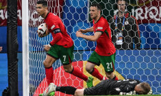 La fédération portugaise défend Cristiano Ronaldo, absent des obsèques de Jota