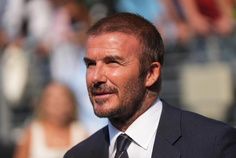David Beckham officiellement anobli par Charles III