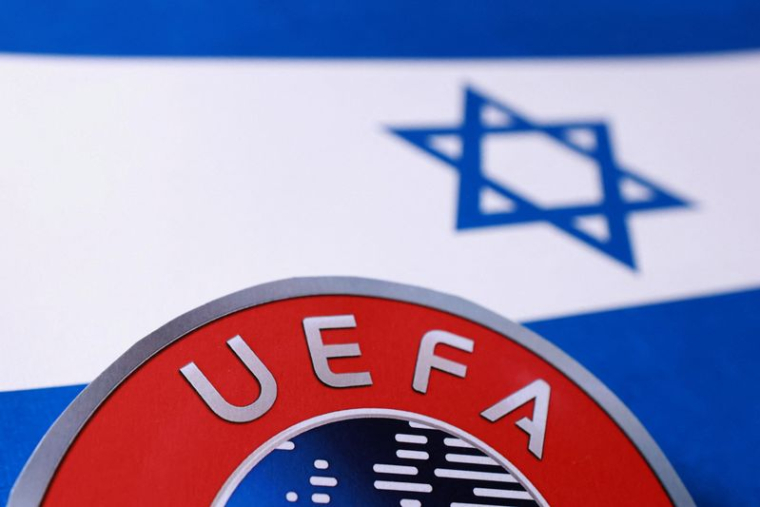 Illustration du drapeau israélien et du logo de l'UEFA