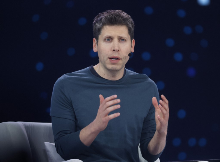 Sam Altman à San Francisco, aux États-Unis, le 2 juin 2025. ( GETTY IMAGES NORTH AMERICA / JUSTIN SULLIVAN )
