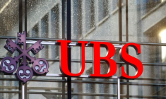 Le logo de la banque suisse UBS est vu à Zurich