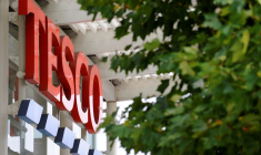 GRANDE BRETAGNE: TESCO S'ENGAGE À ÉLIMINER UN MILLIARD D'EMBALLAGES PLASTIQUES