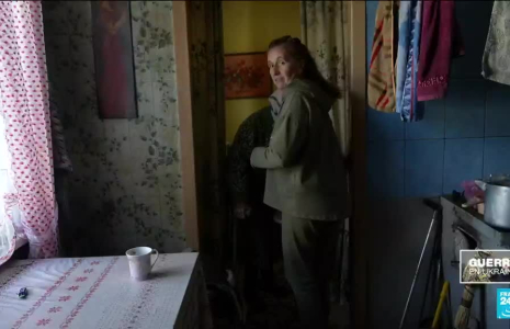 Ukraine : à Pokrovsk, les habitants obligés de fuir face à l'avancée des troupes russes
