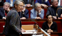 La Première ministre Elisabeth Borne annonce l'utilisation de l'article 49.3 de la Constitution