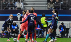 Le grand Barça trop fort pour le Paris FC, les Lyonnes croquent l'Atlético