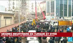 Séisme en Turquie : "la première urgence est d'aller sauver les victimes encore bloquées sous les décombres"