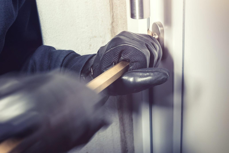 Les dispositifs de surveillance, même factices, peuvent dissuader les cambrioleurs de s'attaquer à votre logement. (illustration) (Rafael Classen / Pexels)