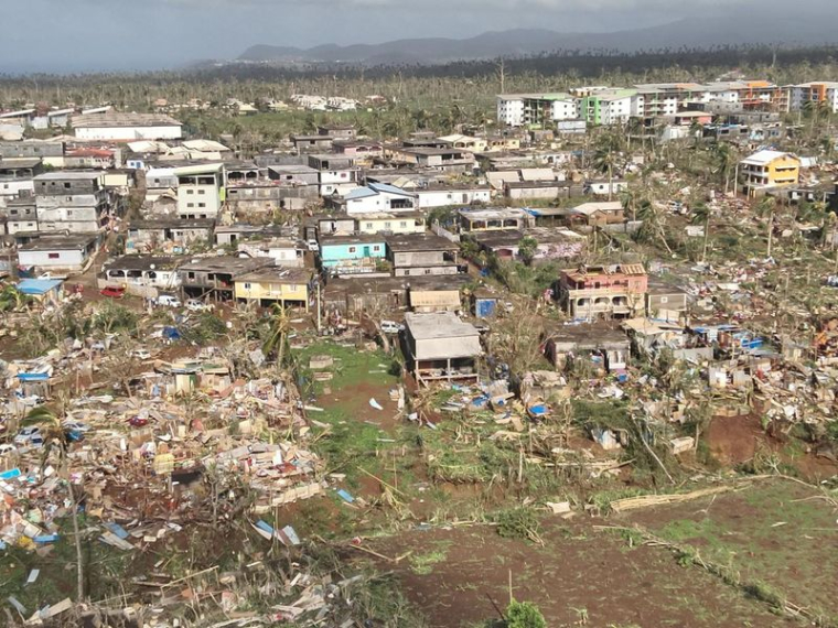 Scènes de la tempête à Mayotte