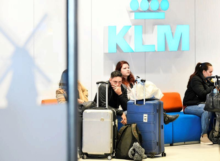 CORONAVIRUS: KLM VA SUPPRIMER 1.500 À 2.000 EMPLOIS, SELON RTL