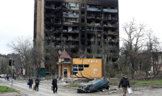 LA RUSSIE VEUT PRENDRE LE CONTRÔLE TOTAL DU DONBASS ET DU SUD DE L'UKRAINE