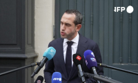 Le PS appelle Macron à nommer la gauche à Matignon