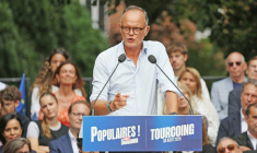 Le candidat Horizons à l'élection présidentielle, Edouard Philippe, le 30 août 2026 à Tourcoing ( AFP / Francois LO PRESTI )