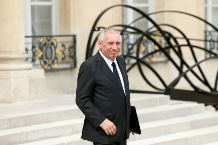 Le Premier ministre François Bayrou à la sortie du Conseil des ministres à l'Elysée, le 23 juillet 2025 à Paris ( AFP / Alain JOCARD )