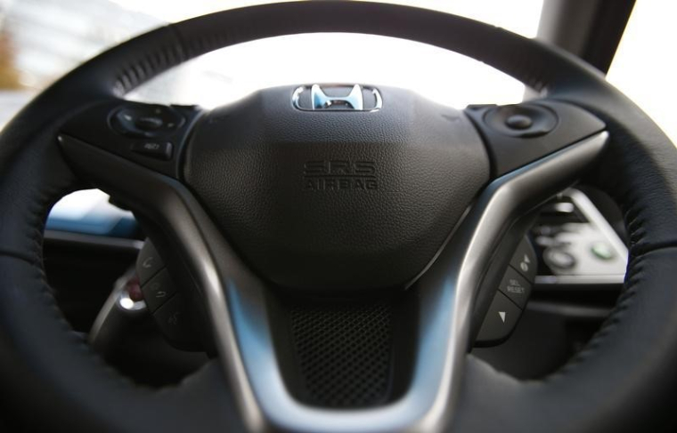 TOYOTA ET NISSAN RAPPELLENT DES VOITURES DOTÉS D'AIRBAGS TAKATA