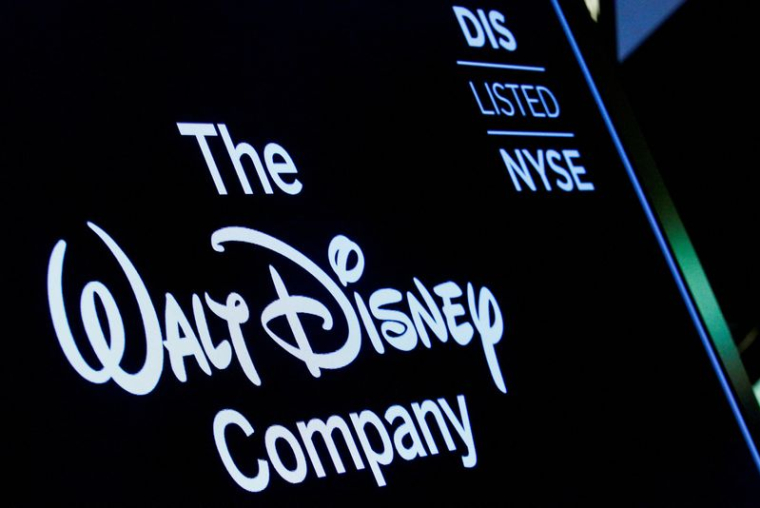 Un écran affiche les informations de la société The Walt Disney Company à la Bourse de New York