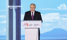 Le président russe Vladimir Poutine lors du Forum économique oriental à Vladivostok