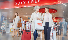 Le «Travel retail» a atteint des chiffres records estimés à plus 79 milliards de dollars en 2024. (crédit: Adobe Stock)