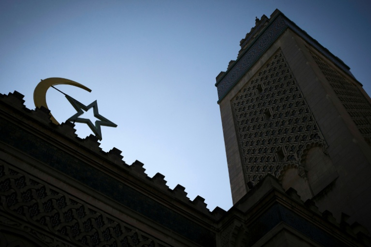 Le ramadan, un moment "spirituel" et "de partage", séduit un nombre croissant de jeunes musulmans, dans un contexte plus large de retour vers le religieux ( AFP / Joël SAGET )