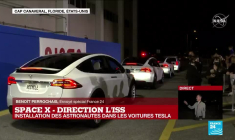 Mission Alpha : l'équipage se dirige vers le pas de tir du centre spatial