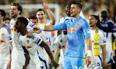 Leeds sacré en Championship, Luton Town descend encore