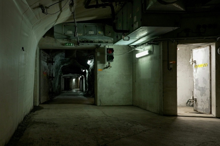 Un tunnel de l'abri antiaérien de St. Hanshaugen, l'un des plus grands d'Oslo, le 18 mai 2026 ( AFP / Jonathan KLEIN )