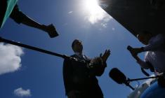 Le secrétaire américain Marco Rubio avant de prendre l'avion à Homestead, en Floride, le 21 mai 2026, pour se rendre à une réunion des ministres des Affaires étrangère de l'Otan en Suède ( POOL / Julia Demaree Nikhinson )