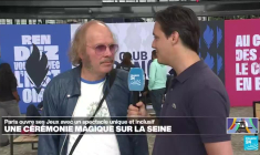 JO 2024 : au Club France avec le chanteur Philippe Katerine