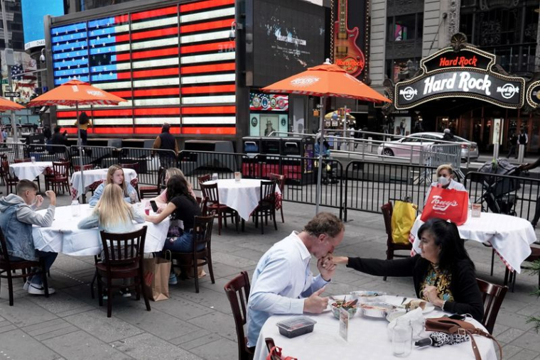 ETATS-UNIS: LÉGÈRE HAUSSE DE L'INDICE ISM DES SERVICES EN SEPTEMBRE