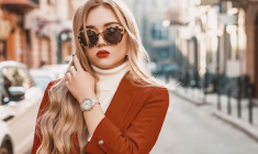 La montre femme est un vrai bijou qui traverse le temps sans se démoder. crédit photo : Shutterstock