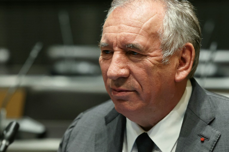 François Bayrou devant la commision d'enquête parlementaire de l'Assemblée nationale, le 14 mai 2025 ( AFP / Alain JOCARD )