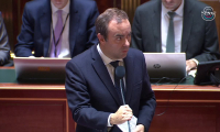 Fin de vie: le débat sur ce texte "qui touche à l'intime" aura lieu "jusqu'au bout" (Lecornu)