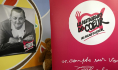 Les Restos du coeur lancent mardi leur traditionnelle campagne de distribution alimentaire ( AFP / Geoffroy VAN DER HASSELT )