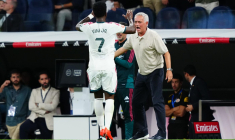 « Ici, la seule chose qui est intouchable, c'est l'écusson » : José Mourinho franc avec Vinicius