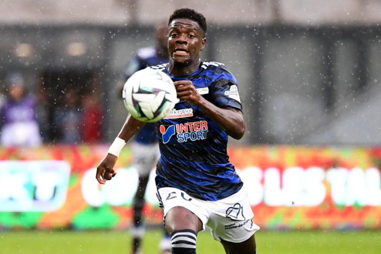 Mbemba a choisi Charleroi